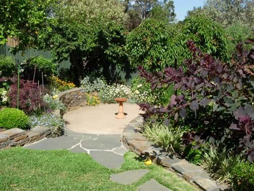 Landscape design Melbourne | Sandra McMahon Gardenscape Design | Transition from one garden 'room' to another.