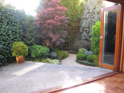 Courtyard garden design | Sandra McMahon Gardenscape Design